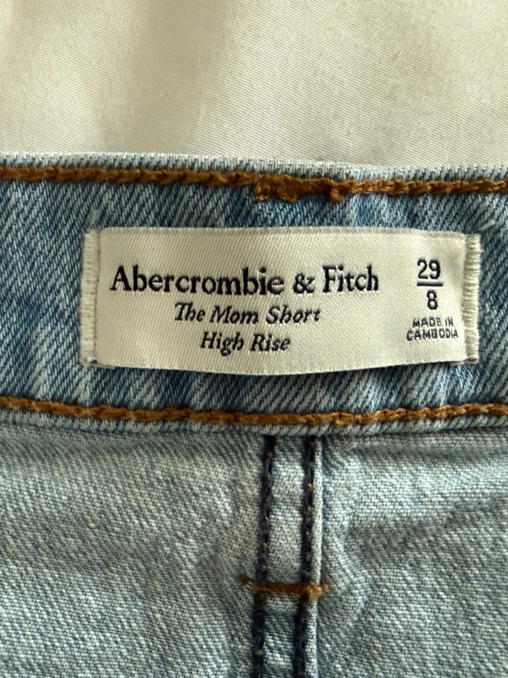Abercrombie & Fitch Light Wash Denim Cutoff Shorts - Picture 3 of 3